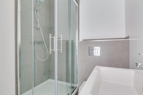 2 Princes Road, Teddington, TW11 0RW