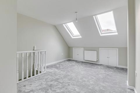 2 Princes Road, Teddington, TW11 0RW