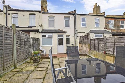 10 Luton Road, London, E17 5LN