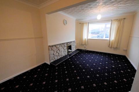 3 bedroom terraced house to rent, Fernlea Road, Harwich