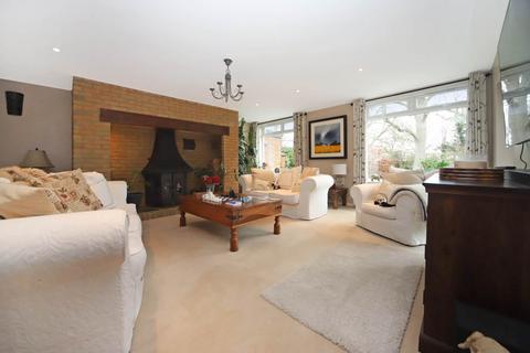 4 bedroom detached house for sale, Cheddington