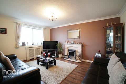 8 Brent Close, Witham, CM8 1TJ