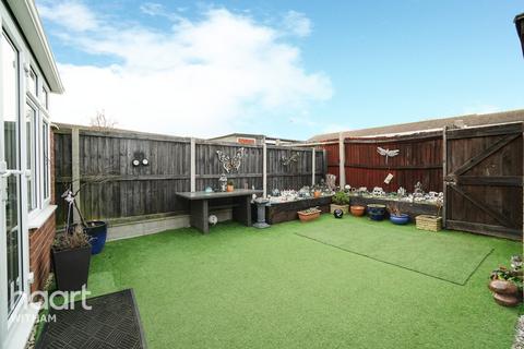 8 Brent Close, Witham, CM8 1TJ