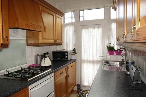 36 Cypress Grove, Ilford, IG6 3AT
