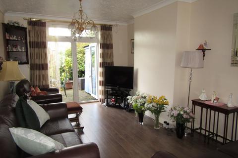 36 Cypress Grove, Ilford, IG6 3AT