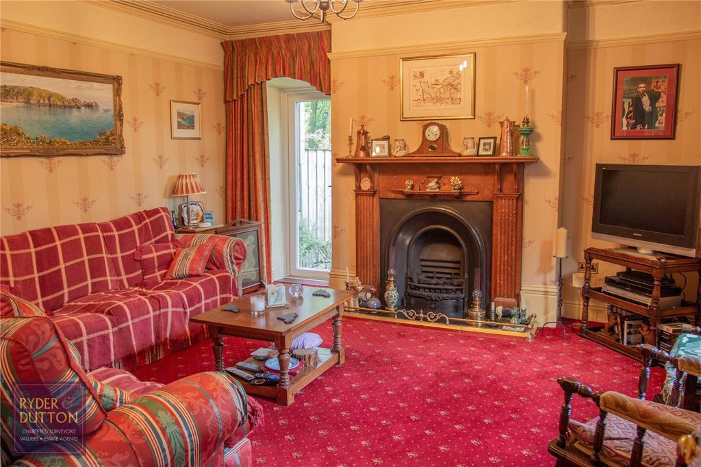Lounge: