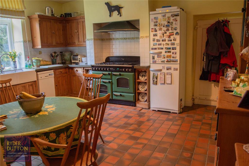 Kitchen Diner: