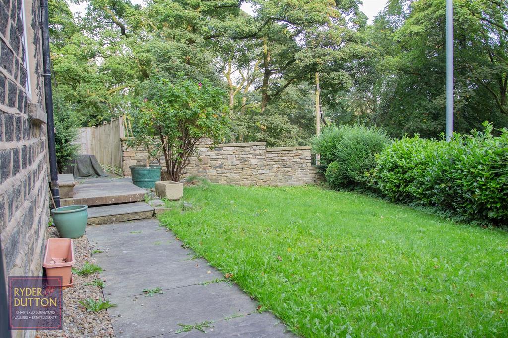 Front Lawn Garden: