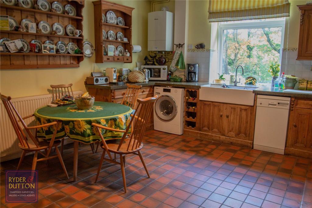 Kitchen Diner: