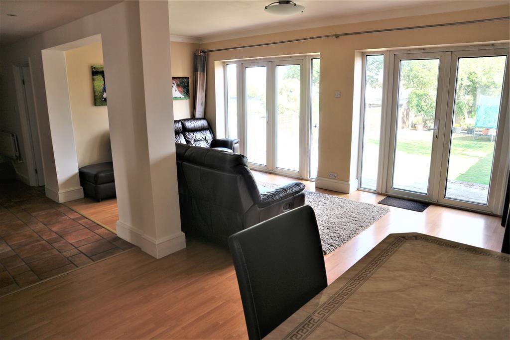 Open plan lounge