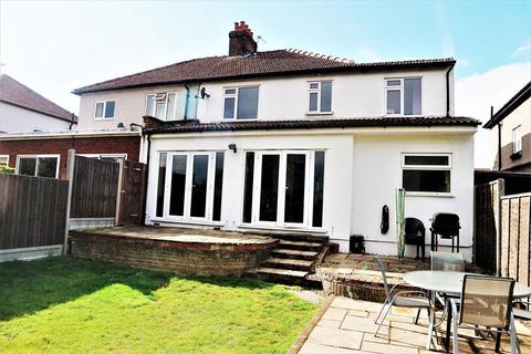14 Barnehurst Road, Bexleyheath, DA7 6EZ