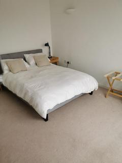 2 bedroom flat to rent, New Providence Wharf, South Quay, Canary Wharf, London, London, E14 9PB