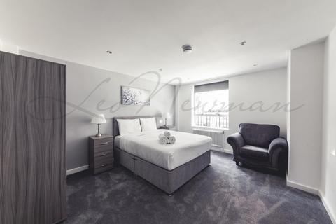 3 bedroom apartment to rent, Wimpole Street, Marylebone, W1