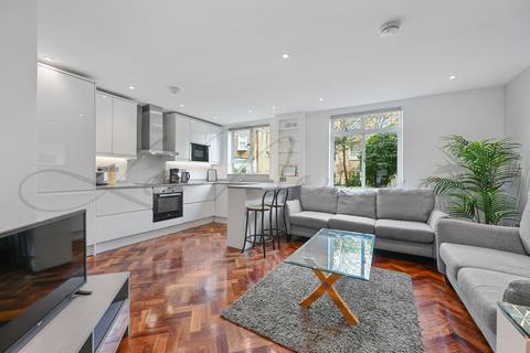 3 bedroom apartment to rent, Wimpole Street, Marylebone, W1