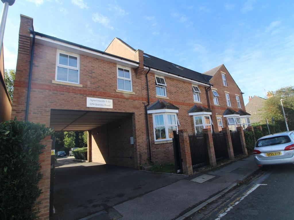 Queens Road, Caversham, Reading, RG4 1 bed apartment £800 pcm (£185 pw)