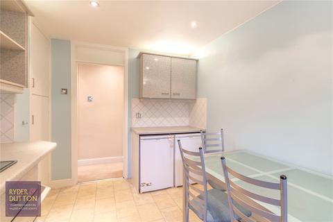60 Rosary Road, Oldham, OL8 2SL