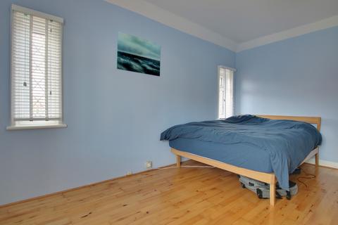 144a Avenue Road, Southampton, SO14 6UA