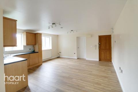 3 Treetop Close, Luton, LU2 0JZ