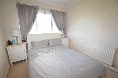 211 Humber Way, Slough, SL3 8SS
