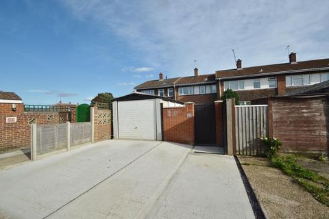211 Humber Way, Slough, SL3 8SS