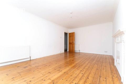 2 bedroom flat to rent, Withdean Rise, Brighton, BN1