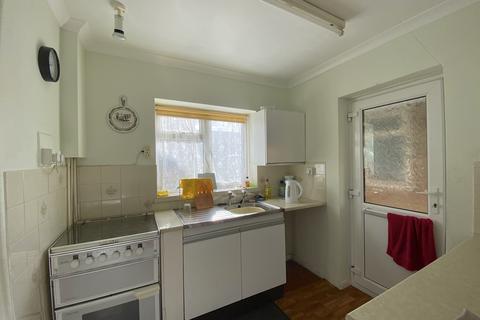 16 Northfield, Polegate, BN26 5EE