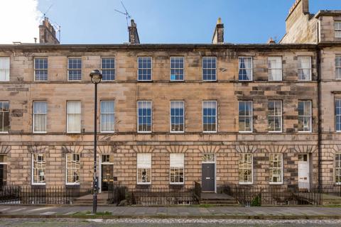 3 bedroom flat to rent, Great King Street, New Town, Edinburgh, EH3