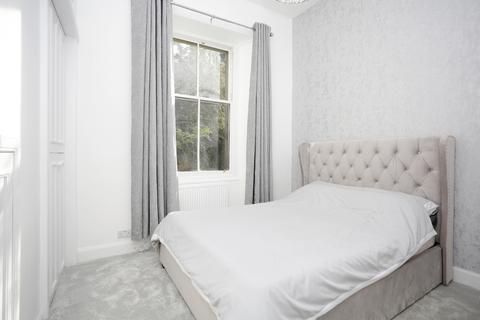 2/3 Belhaven Terrace, Edinburgh, EH10 5HZ