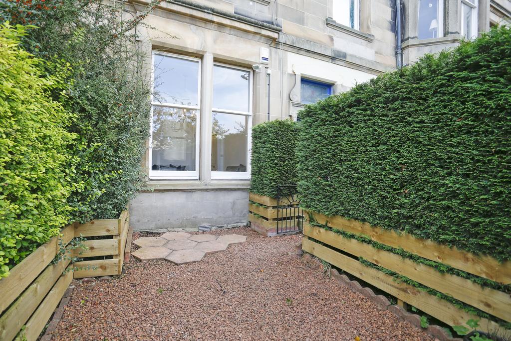 Private Front Garden