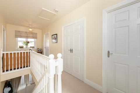 8 William Geddes Place, Blairgowrie, Perthshire, PH10 6FE