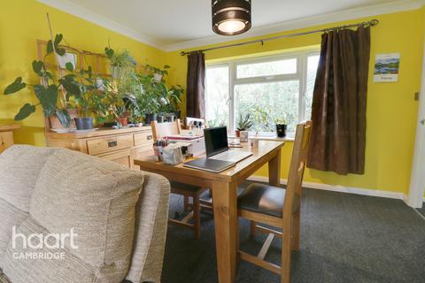 4 Willow Way, Hauxton, Cambridge, CB22 5JB