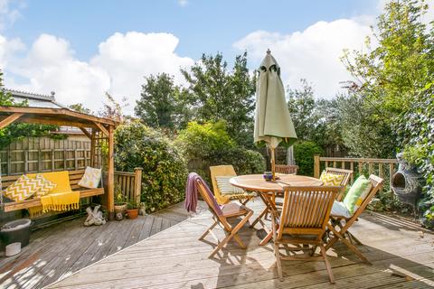 188 Venner Road, London, SE26 5HT