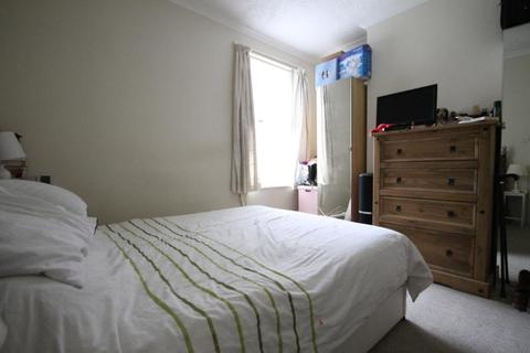 50 Archer Road, London, SE25 4JN