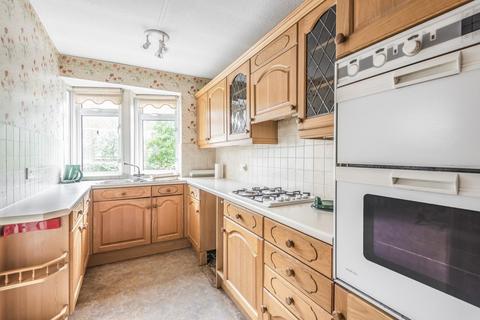 4 Perifield, London, SE21 8NG