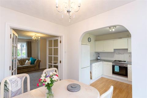 21 Bidston Close, Bury, BL8 2UN