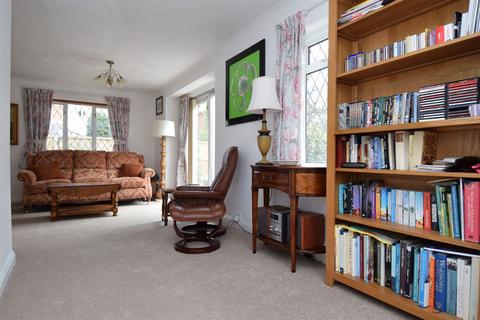 13 Cavendish Road, Herne Bay, CT6 5BE