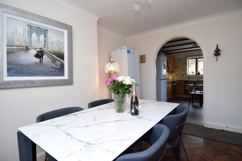 13 Cavendish Road, Herne Bay, CT6 5BE