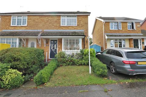 3 bedroom semi-detached house to rent, Gainsborough Drive, Lawford, Manningtree, CO11
