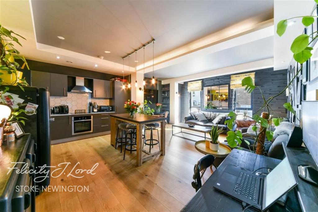 Cotton Exchange N16 2 bed flat £2,253 pcm (£520 pw)