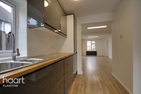 46 Botha Road, London, E13 8PQ