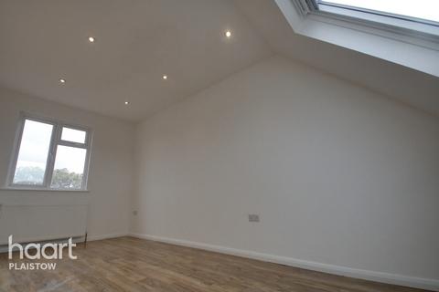 46 Botha Road, London, E13 8PQ