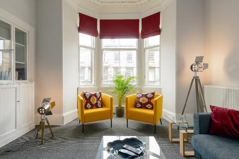 3 bedroom flat to rent, South Clerk Street, Newington, Edinburgh, EH8