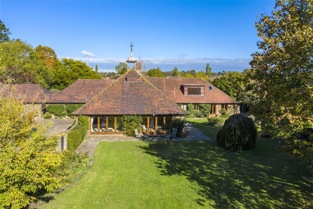 the-street-walberton-arundel-west-4-bed-house-1-375-000