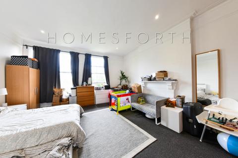 4 bedroom flat to rent, Christchurch Avenue, Mapesbury, NW6