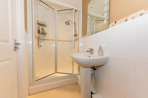 2 bedroom apartment to rent, Camberley, Surrey