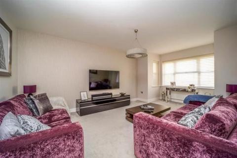25 Roper Crescent, Sunbury-on-thames, TW16 5BA