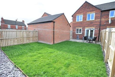 10 Cambridge Drive, Thorne, Doncaster, DN8 4FD
