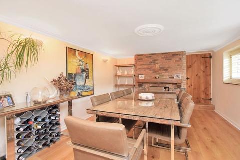Milton Cottage Charing Hill, Charing, Ashford, TN27 0NF