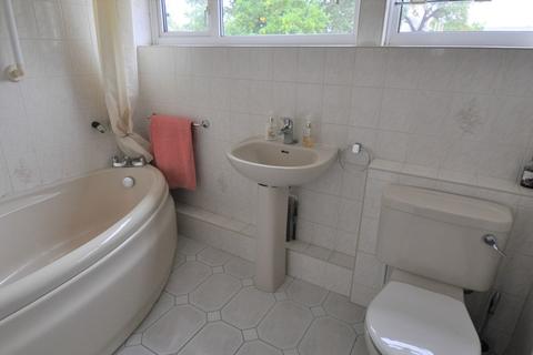 45 Falstones, Basildon, SS15 5BX