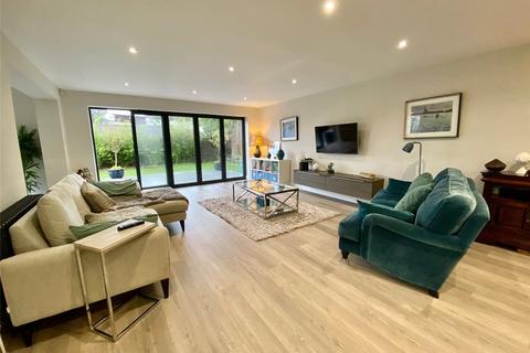 4 bedroom detached house to rent, Durlston Road, Poole, BH14
